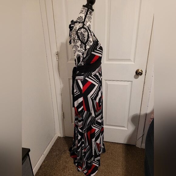 Studio Y maxi dress  - Picture 3 of 8